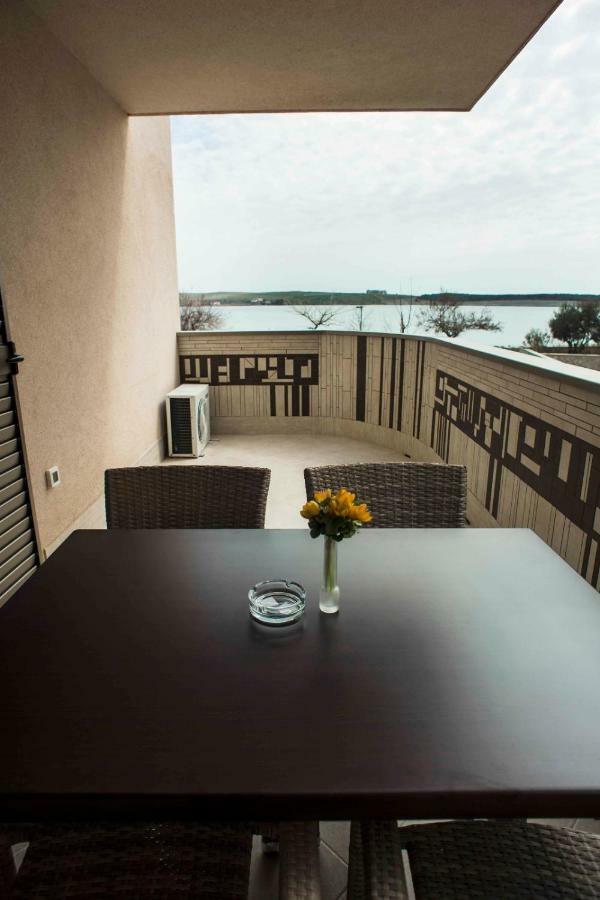 Apartments Svijet Mora 2 ポヴリャナ エクステリア 写真